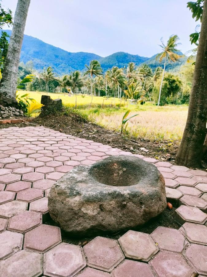 Rumah Gadang Tokama, Simarasok Baso Kültér fotó