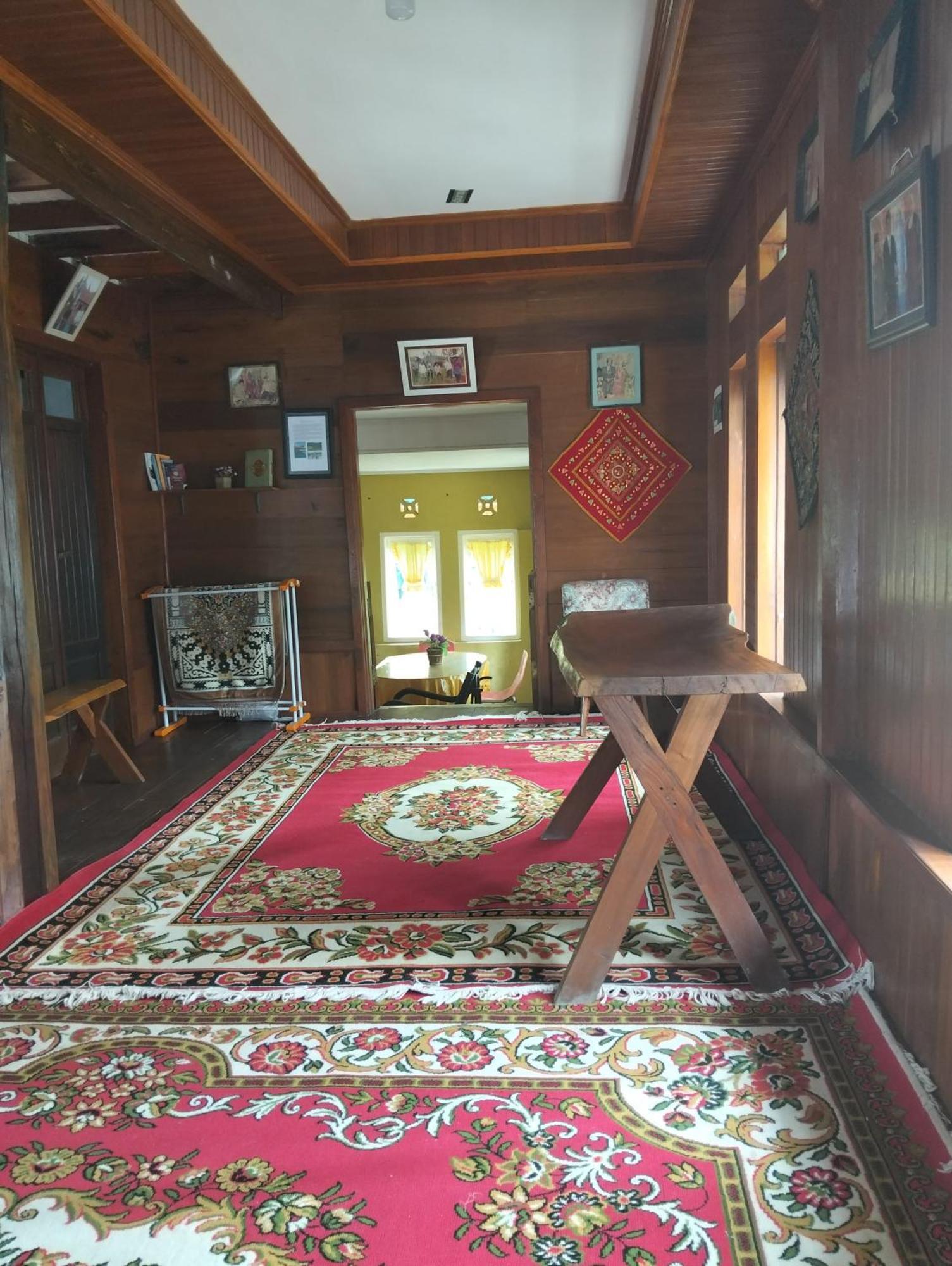 Rumah Gadang Tokama, Simarasok Baso Kültér fotó